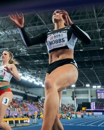 Zoe Hobbs