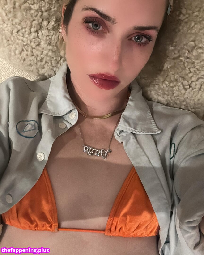 Zoe Lister Jones / https: / zoelisterjones नग्न OnlyFans फोटो #31