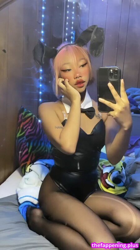 Cyb3r / Cyb3r0w0 / cyber0v0 / kitsunemai / zzoey0 / zzoey0w0 Nude OnlyFans Photo #3